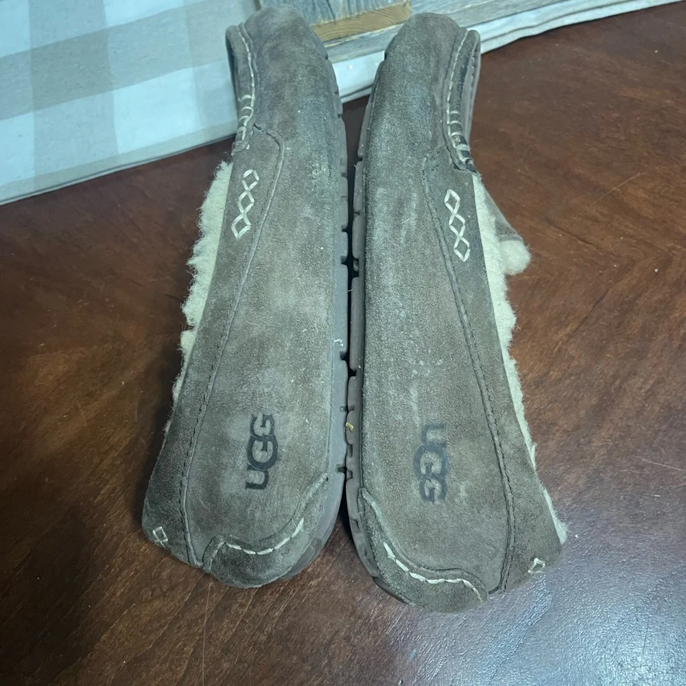 Women's Shoes UGG ANSLEY Suede Shearling Slip On  Moccasin Slippers 9 Chocolate - Picture 7 of 8